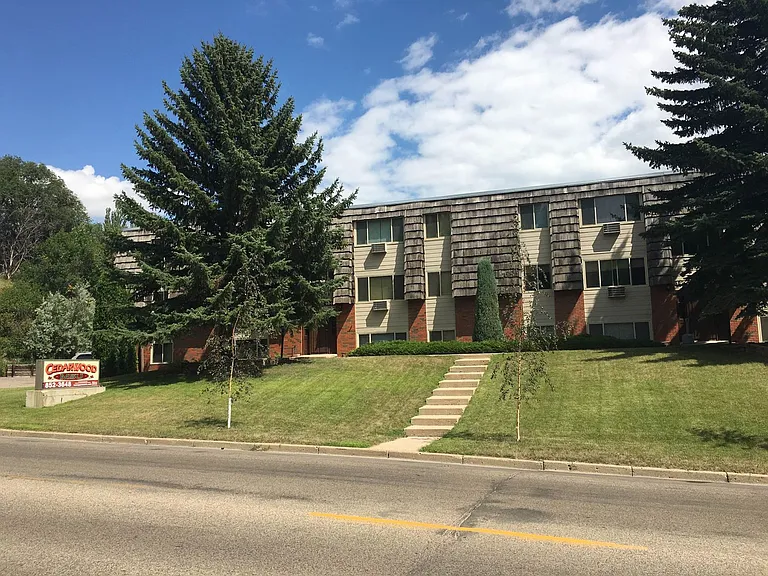 Cedarwood MSU Apartments - Located just a few blocks from the MSU campus! — Photo 27