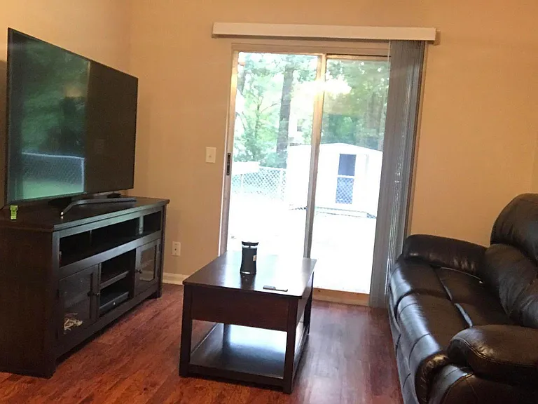 113 Wendy Way #B — Photo 2