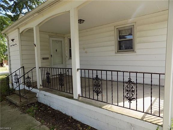 2nd image of 1201 Parkview Ave