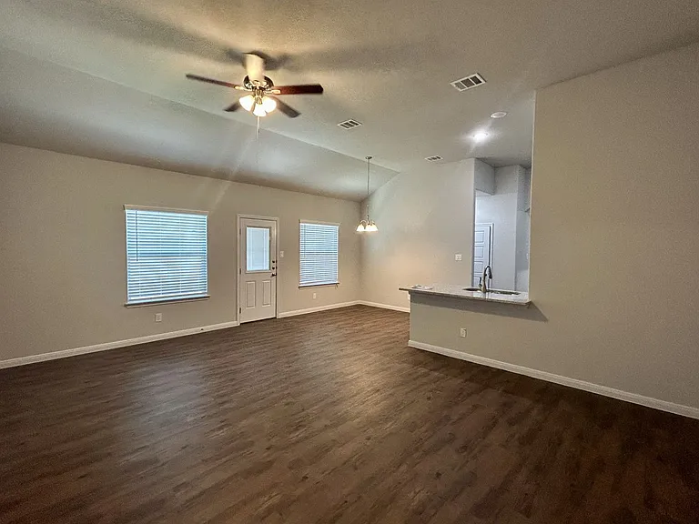 10007 Westover Blf — Photo 12