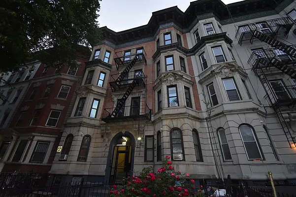 Rented by Stuyvesant Heights Realty Corp | media 9