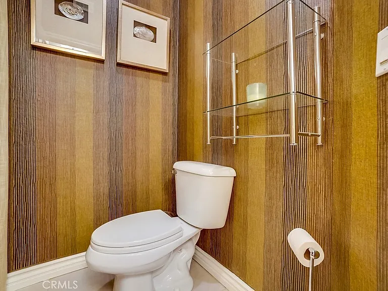 501 E Del Mar Blvd #202 — Photo 49