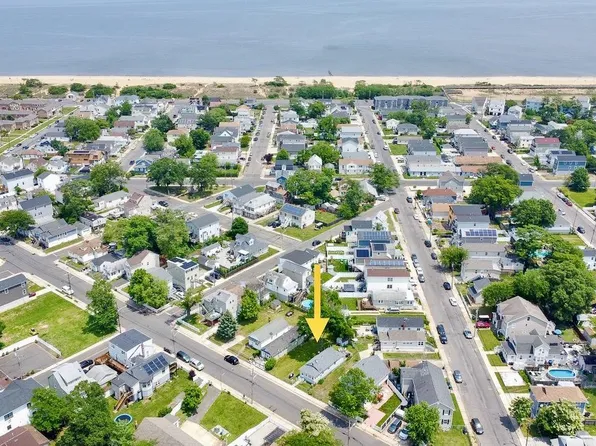 130 Raritan Avenue, Keansburg, NJ 07734