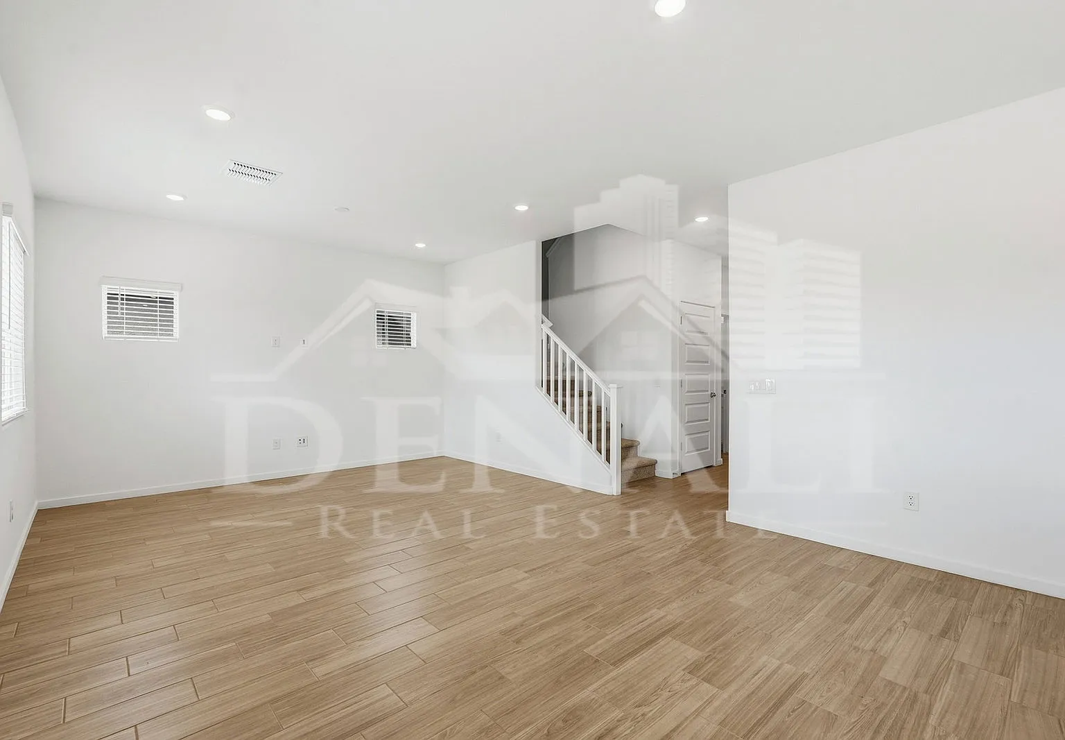 4 bed, 3.0 bath, 2068 sqft, $2,695 — Photo 3