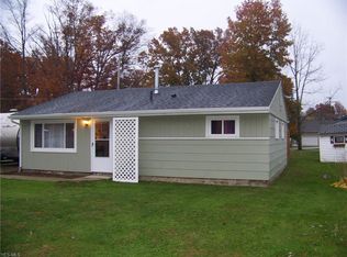 1693 Warchester Ave, Lake Milton, OH 44429