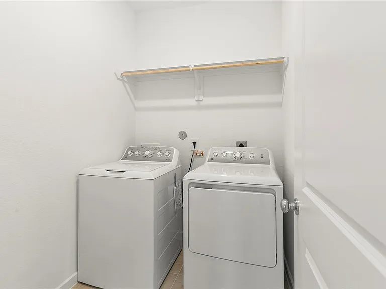 22114 Ingham Bluff Ln — Photo 19