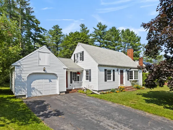 100 Marilyn Avenue, Westbrook, ME 04092