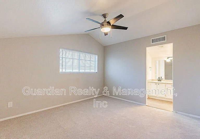 4389 S Potter Dr — Photo 14