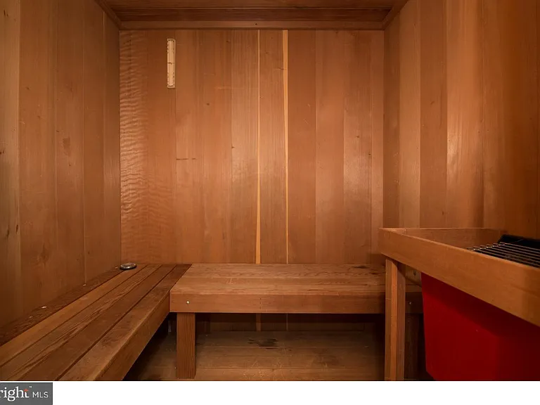 2301 Cherry St #3C — Photo 11