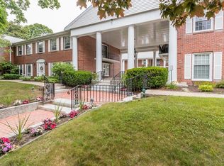 175 Pine St UNIT 2M, Portland, ME 04102