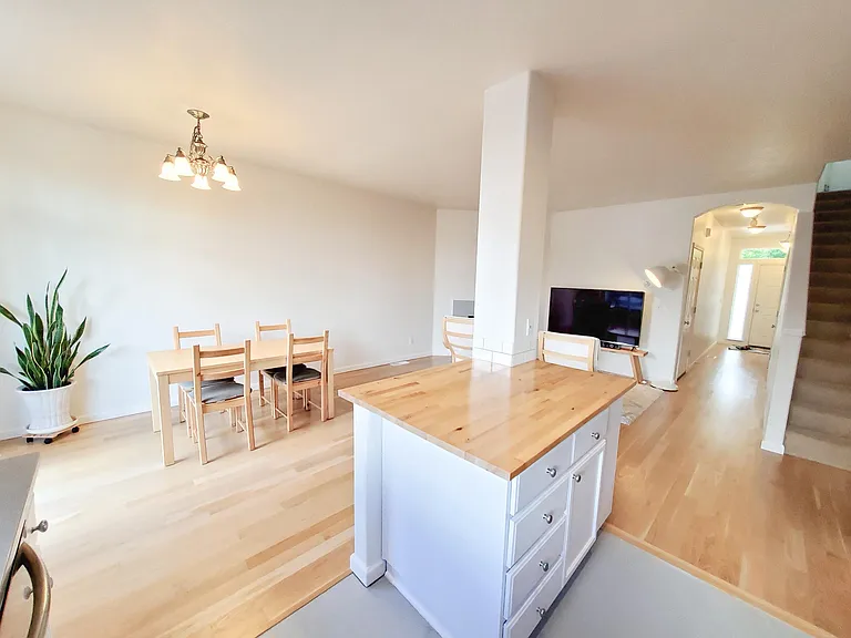 1712 SW San Mateo Ter — Photo 10