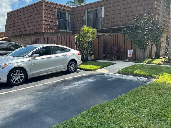 11926 SW 11th Ct #11926, Fort Lauderdale, FL 33325