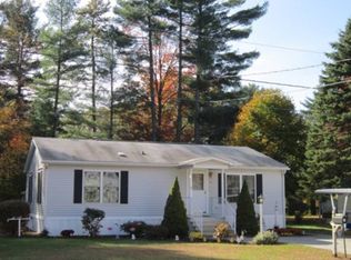 11 Crestwood Dr, Concord, NH 03301