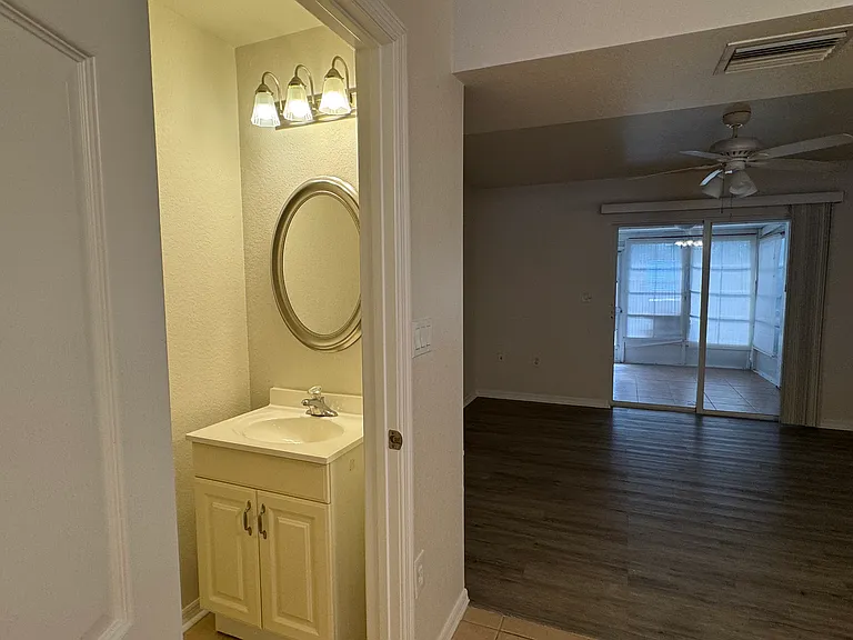 26346 Rampart Blvd — Photo 10