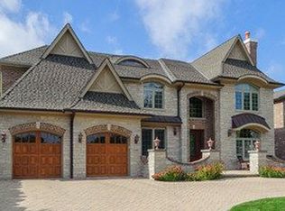 546 S Fairfield Ave, Elmhurst, IL