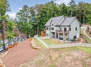 912 Clear Point Trl, Seneca, SC 29672