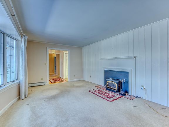 5th image of 477 Sunset Hill Road