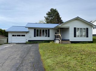 82 Garden Cir, Caribou, ME 04736