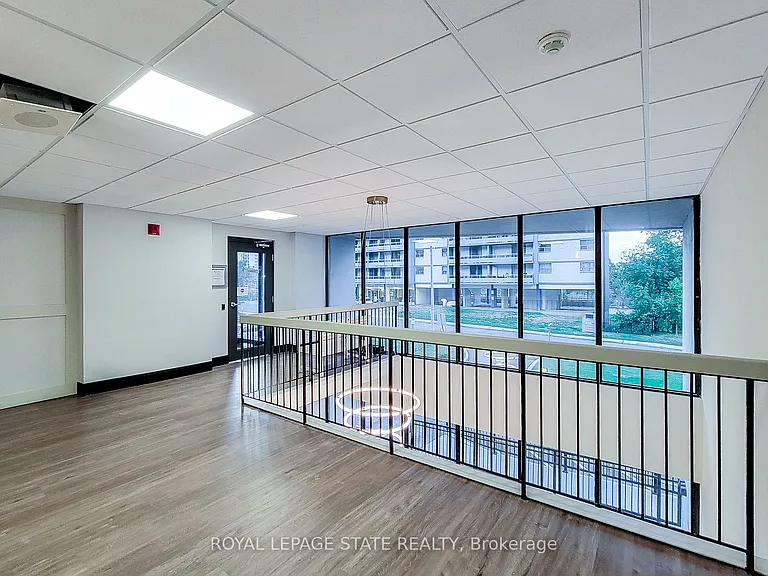 150 Charlton Ave E #2005 — Photo 25
