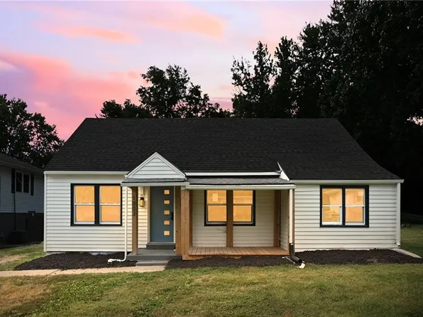 1003 Jones Ave, Grandview, MO 64030