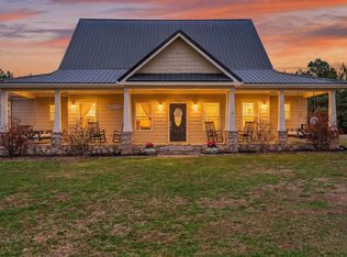 7935 Peacock Rd, Baker, FL 32531