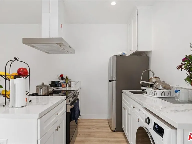 4713 Saint Elmo Dr — Photo 5