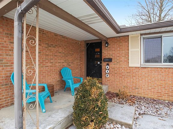2nd image of 412 Regent Dr