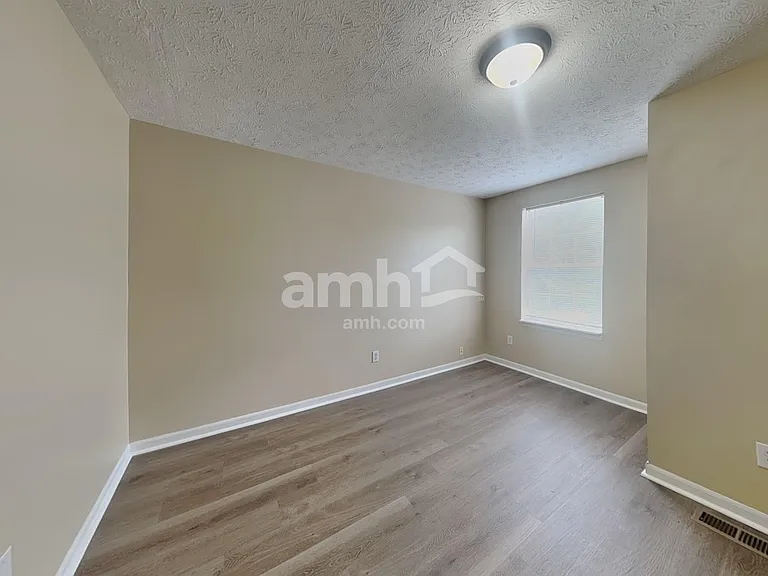 6763 Wimbledon Dr — Photo 15