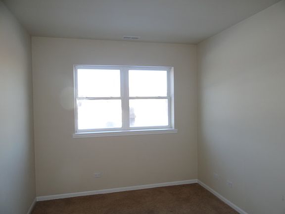 4th image of 6617 S Ingleside Ave APT 4N