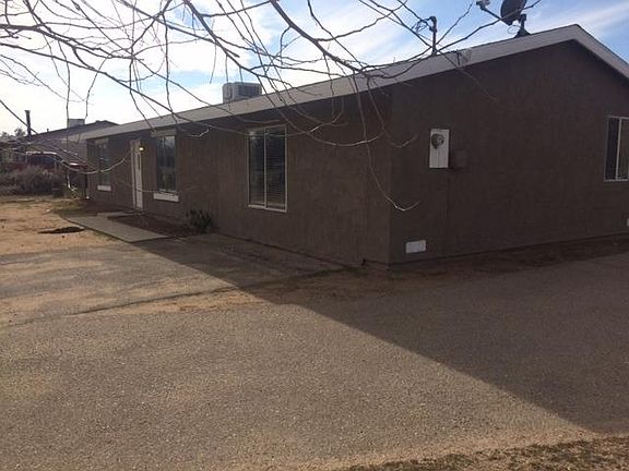 5th image of 10644 Redwood Ave