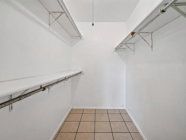 14219 Dartwood Dr — Photo 10
