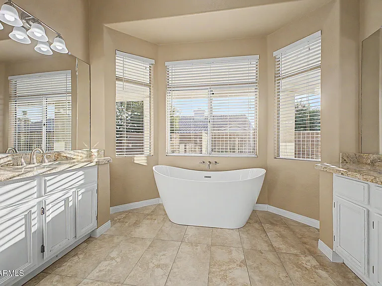 22516 N 68th Dr — Photo 23