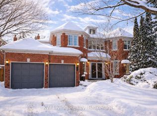 24 Highview Cres, Richmond Hill, ON L4B2T7