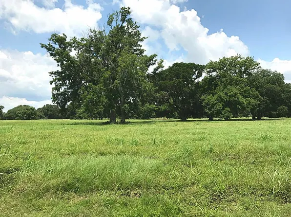 1150 Frontier Trl, Angleton, TX 77515