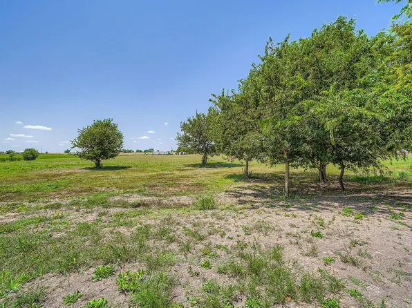 415 County Road 154, Georgetown, TX 78626