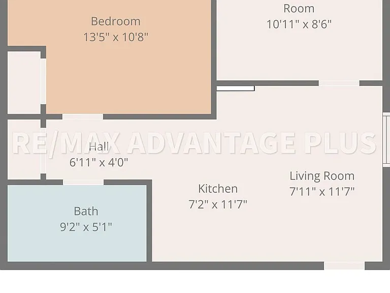 327 Thomas Jefferson Hwy — Photo 3