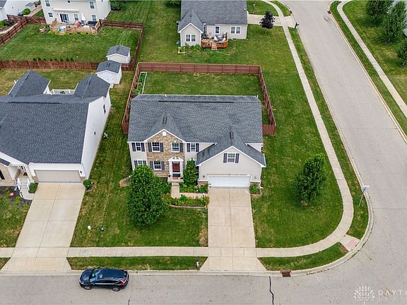 5th image of 78 Cascade Dr