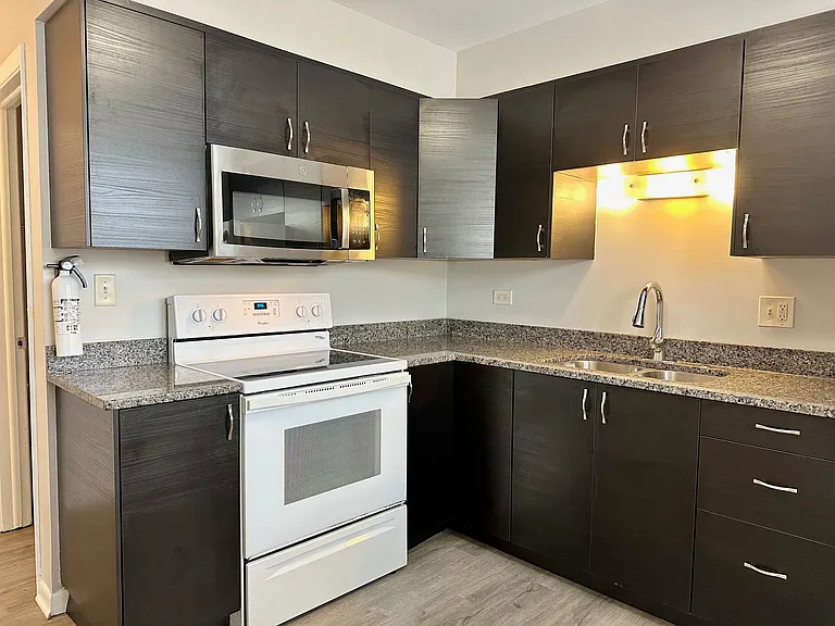 9709 Lorraine Dr #4 — Photo 2