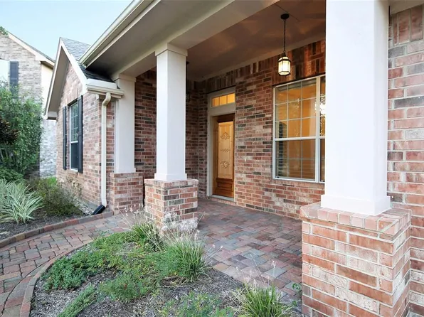 2120 Red Timber Ct, League City, TX 77573