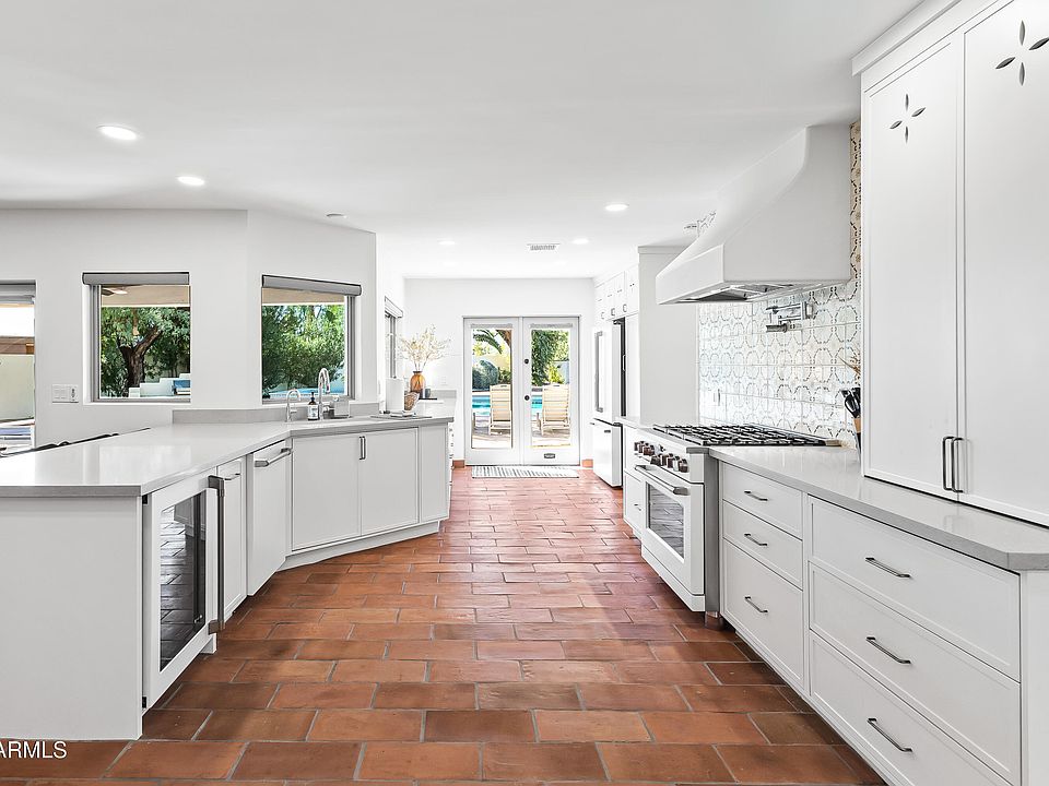 1st image of 13034 N 69TH Street