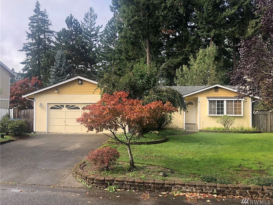 1st image of 17416 12th Ave E