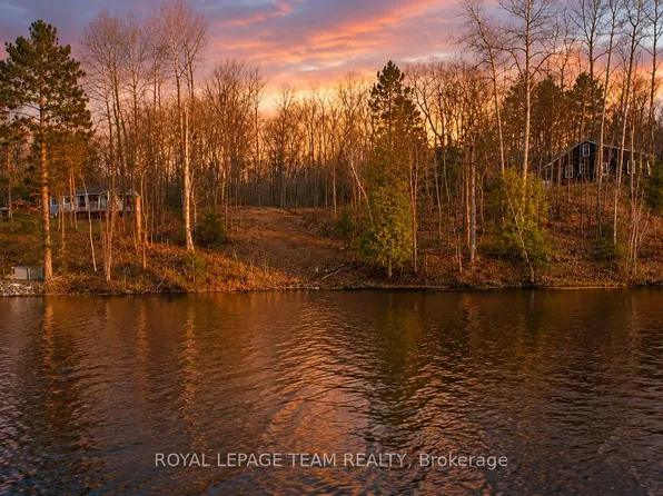 0 Coghlan Ln, Madawaska Valley, ON K0J 1B0