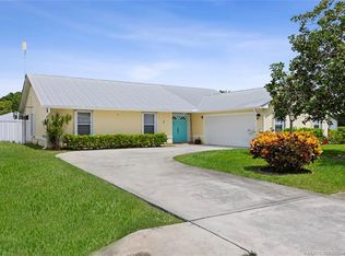 2004 NE Acapulco Dr, Jensen Beach, FL 34957