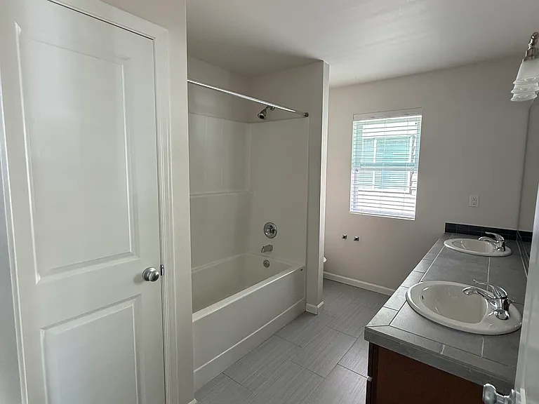 4510 31st Ave SE — Photo 17