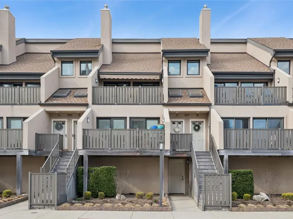 377 W Broadway #B, Long Beach, NY 11561