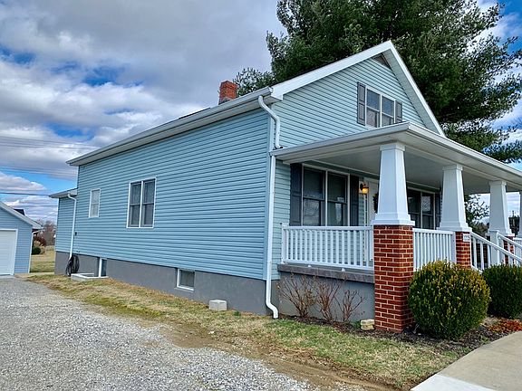 2nd image of 1225 Wildemire Ave
