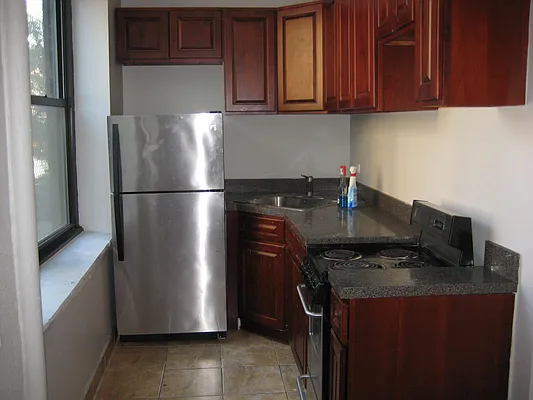 Rented by Bedford Brownstone Realty | media 22