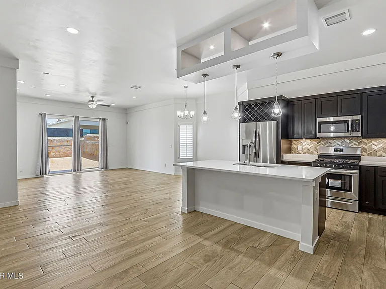 14824 Sam Garcia Ave — Photo 7