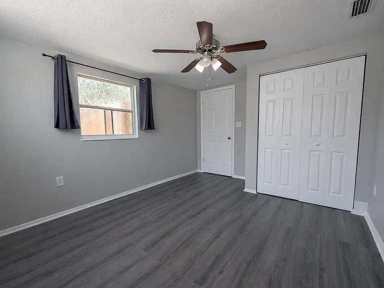 307 W Woodlawn Ave — Photo 11