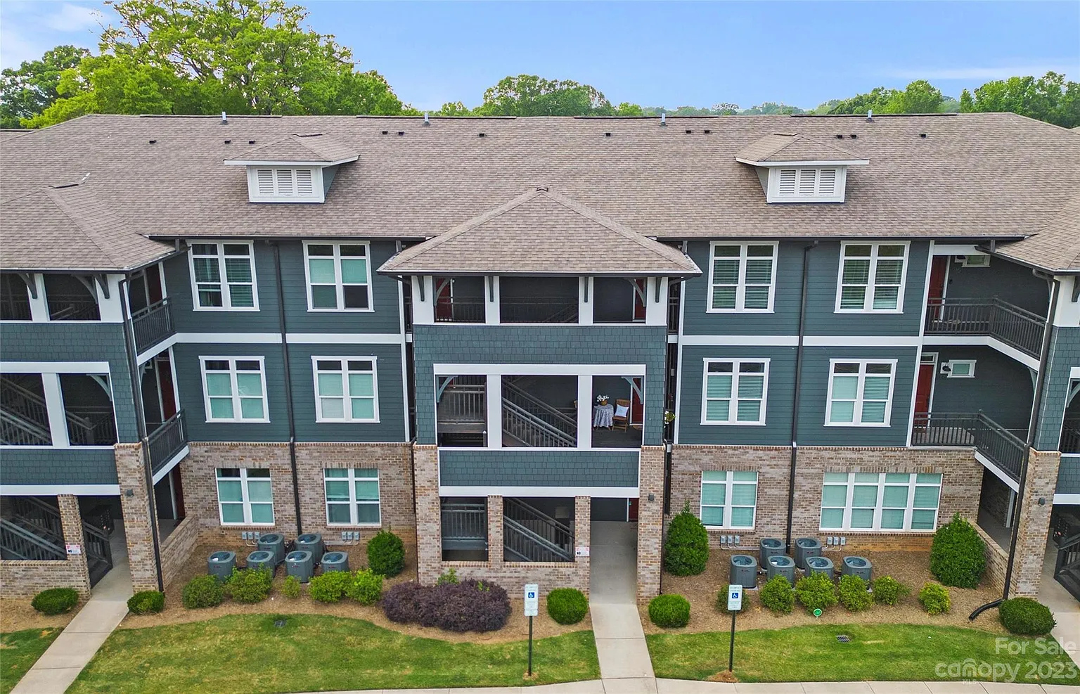 935 McAlway Rd #304 photo 1